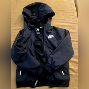 Nike Windbreaker Size 6 (M)